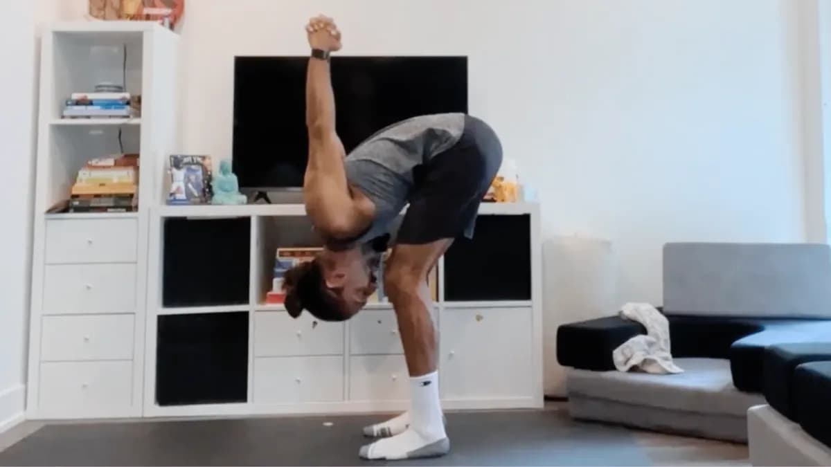 Yoga de 3 Minutos para Mejorar la Postura en la Oficina