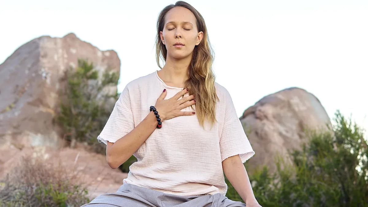 La respiración consciente y el yoga para combatir el estrés otoñal